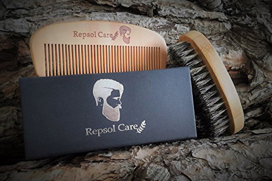 beard comb for a beard kit